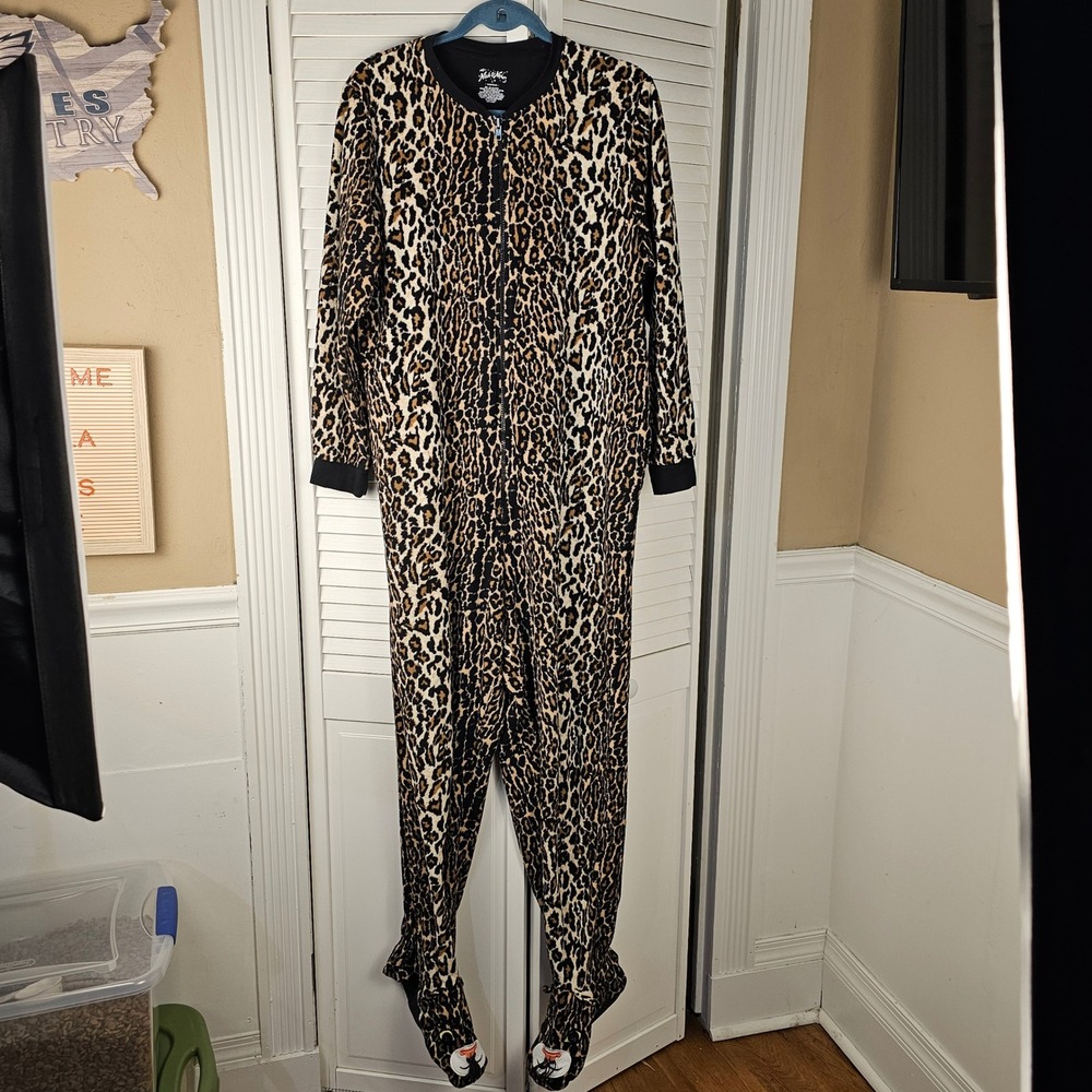 Nick & Nora Womens Animal Leopard Print Footie Pajamas Large